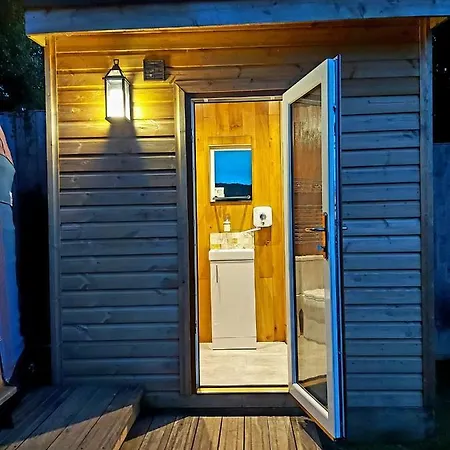 Orchard View Yurt & Hot Tub Somerset Weston-super-Mare Exterior photo