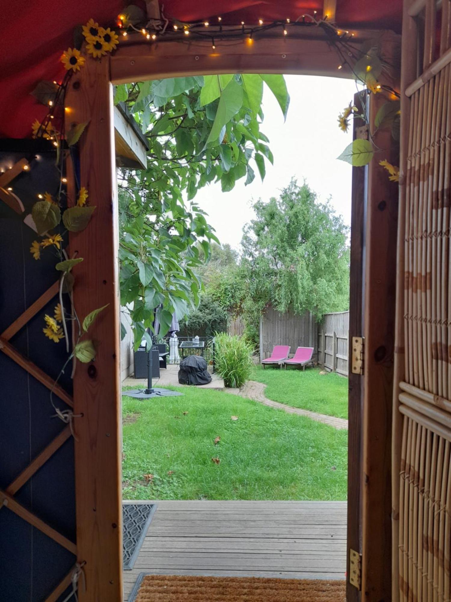 Orchard View Yurt & Hot Tub Somerset *